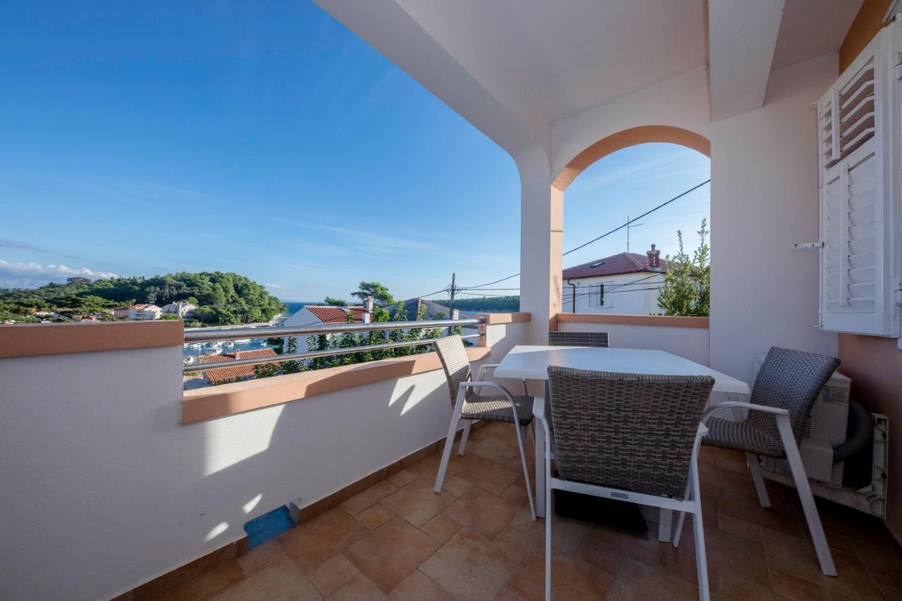 Apartments And Rooms Bolero Раб Экстерьер фото