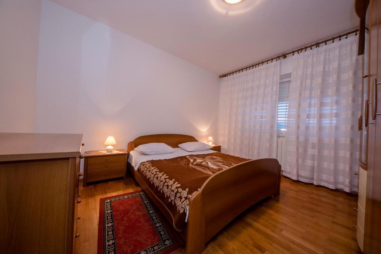 Apartments And Rooms Bolero Раб Экстерьер фото