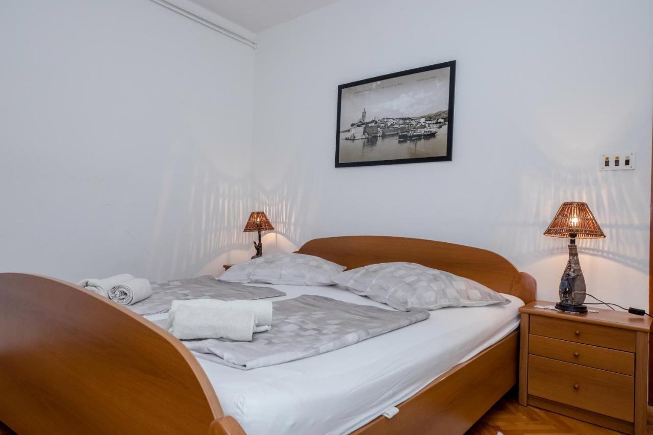 Apartments And Rooms Bolero Раб Экстерьер фото