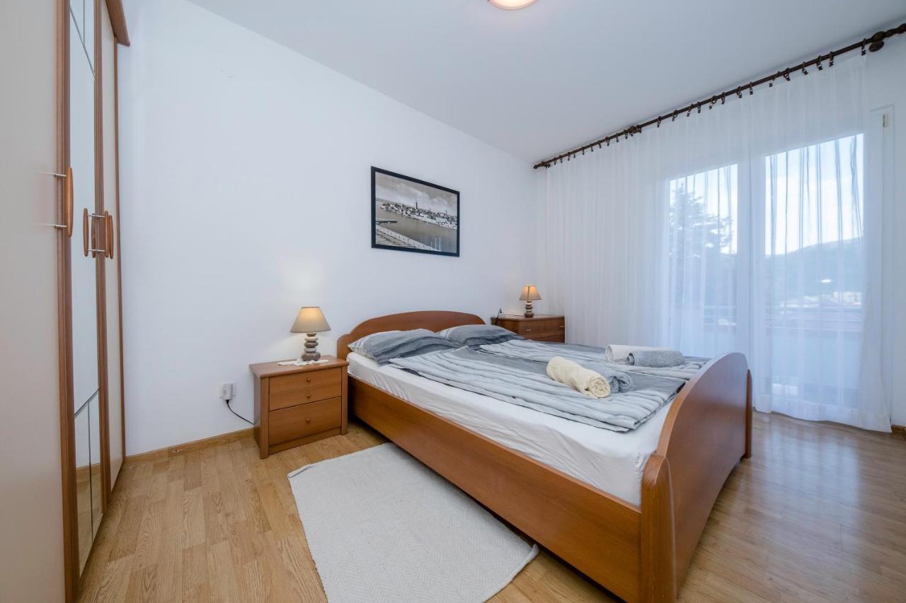 Apartments And Rooms Bolero Раб Экстерьер фото
