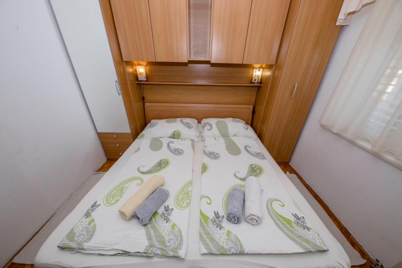 Apartments And Rooms Bolero Раб Экстерьер фото